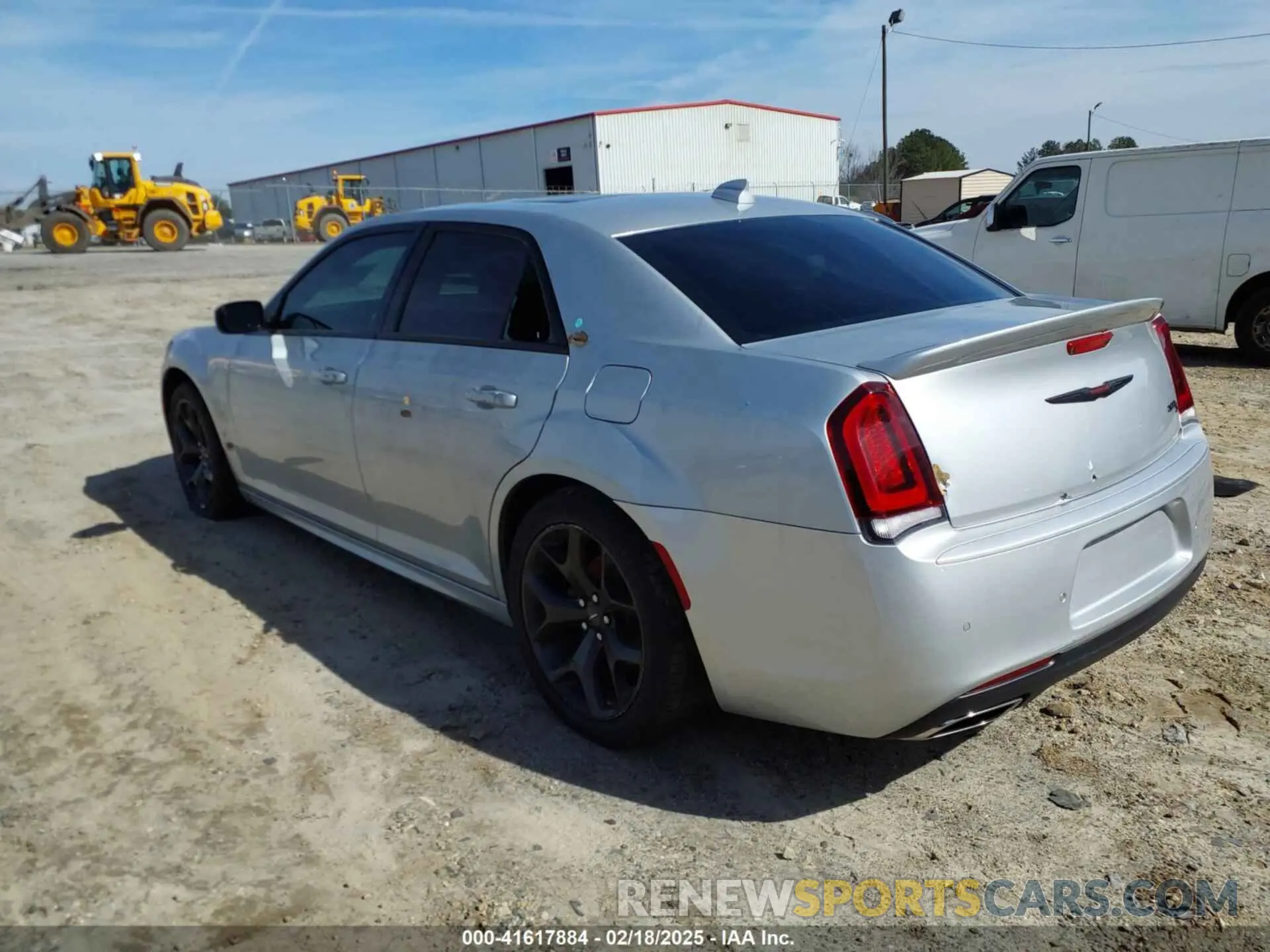 3 Photograph of a damaged car 2C3CCABT8NH104020 CHRYSLER 300 2022