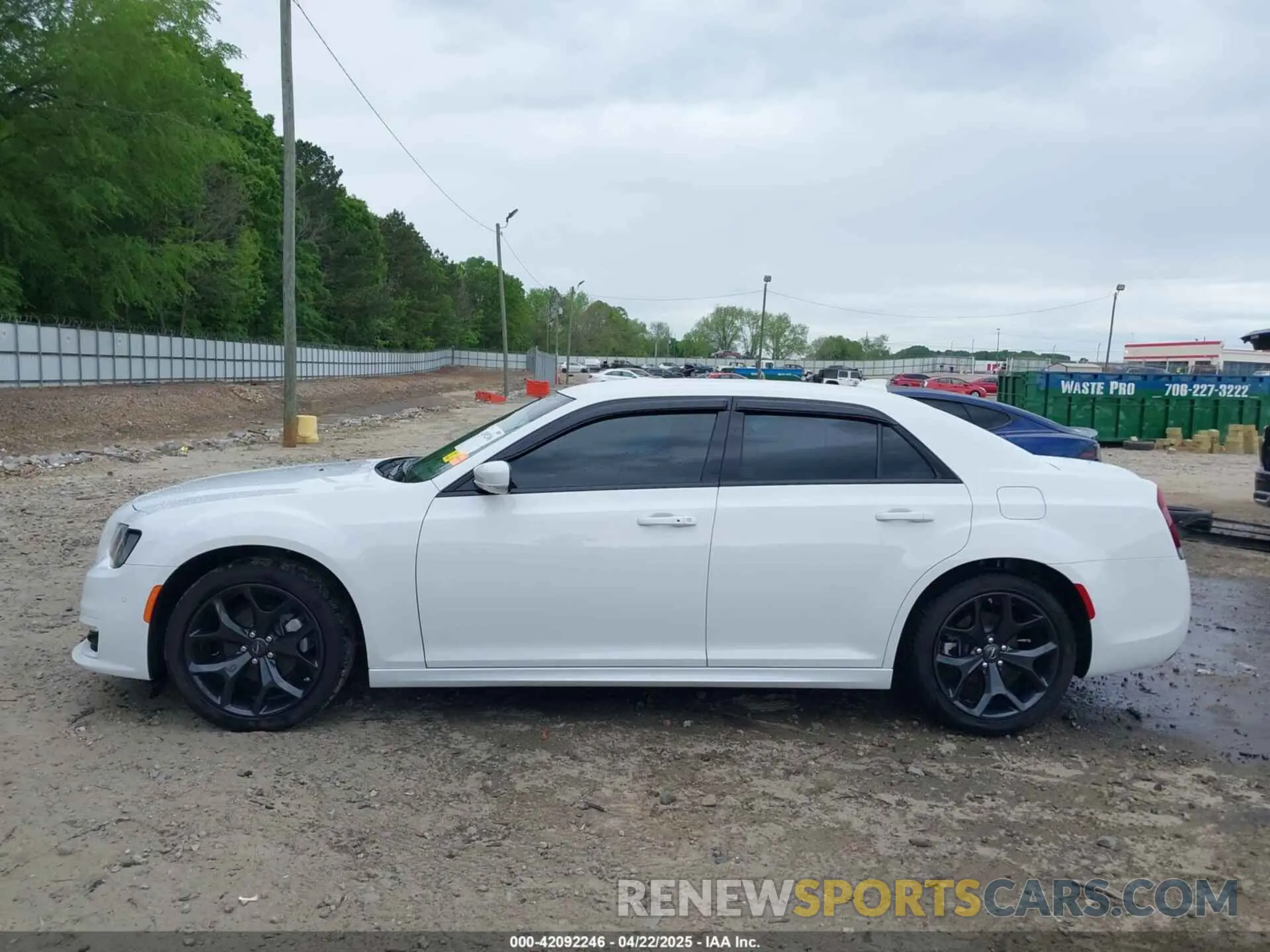 14 Photograph of a damaged car 2C3CCADG0NH187183 CHRYSLER 300 2022