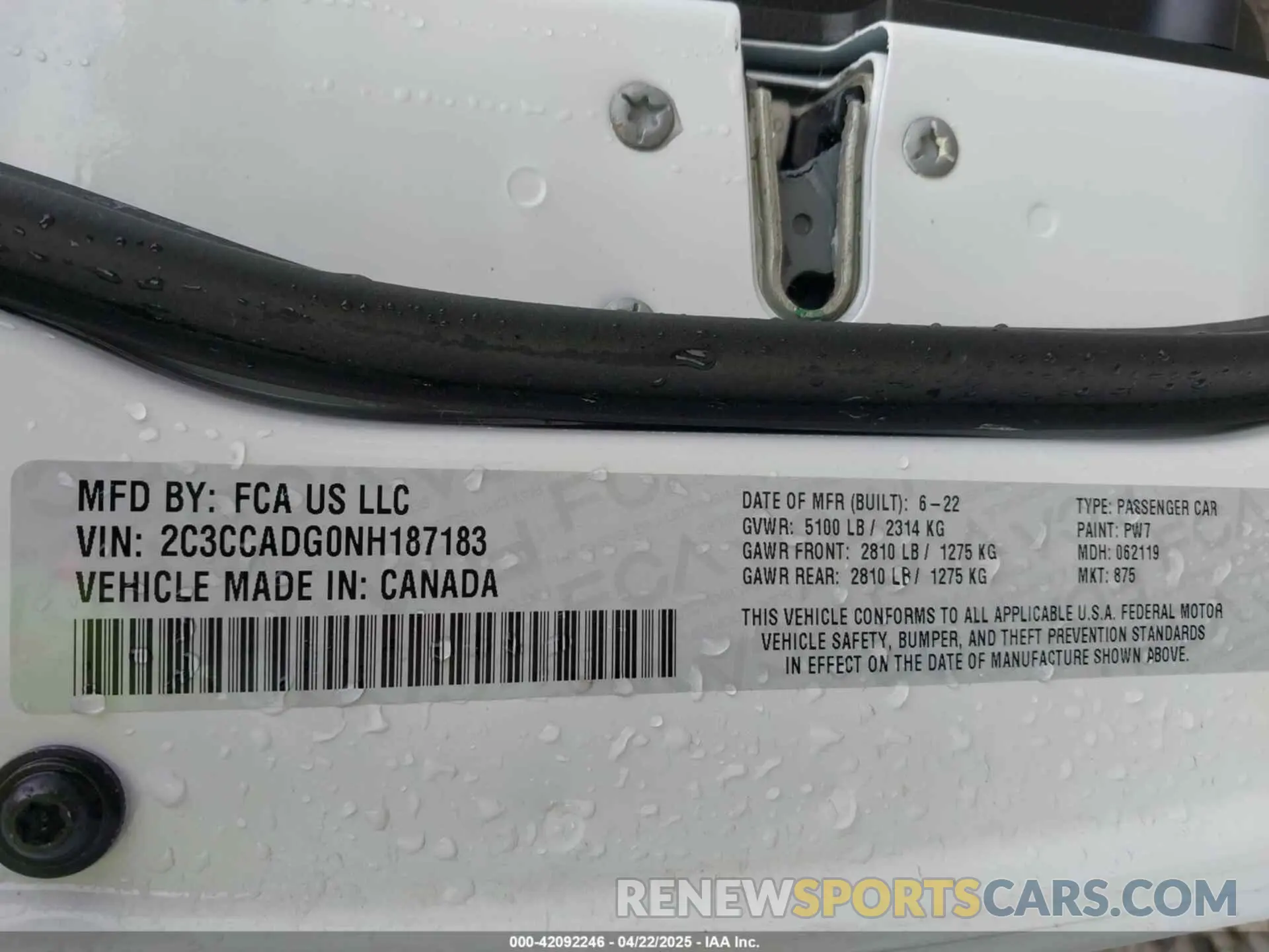 9 Photograph of a damaged car 2C3CCADG0NH187183 CHRYSLER 300 2022