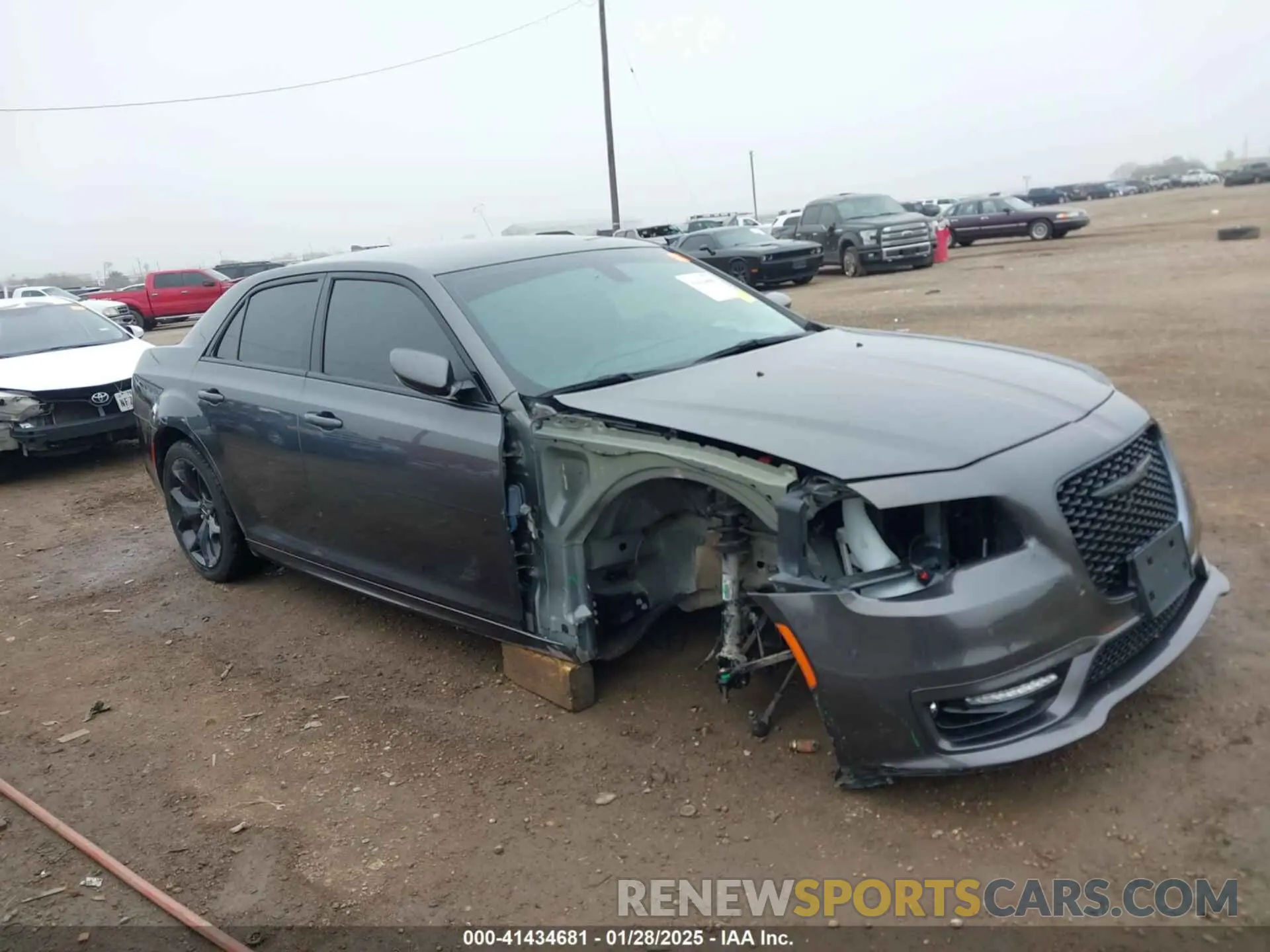 14 Photograph of a damaged car 2C3CCADG5NH131160 CHRYSLER 300 2022