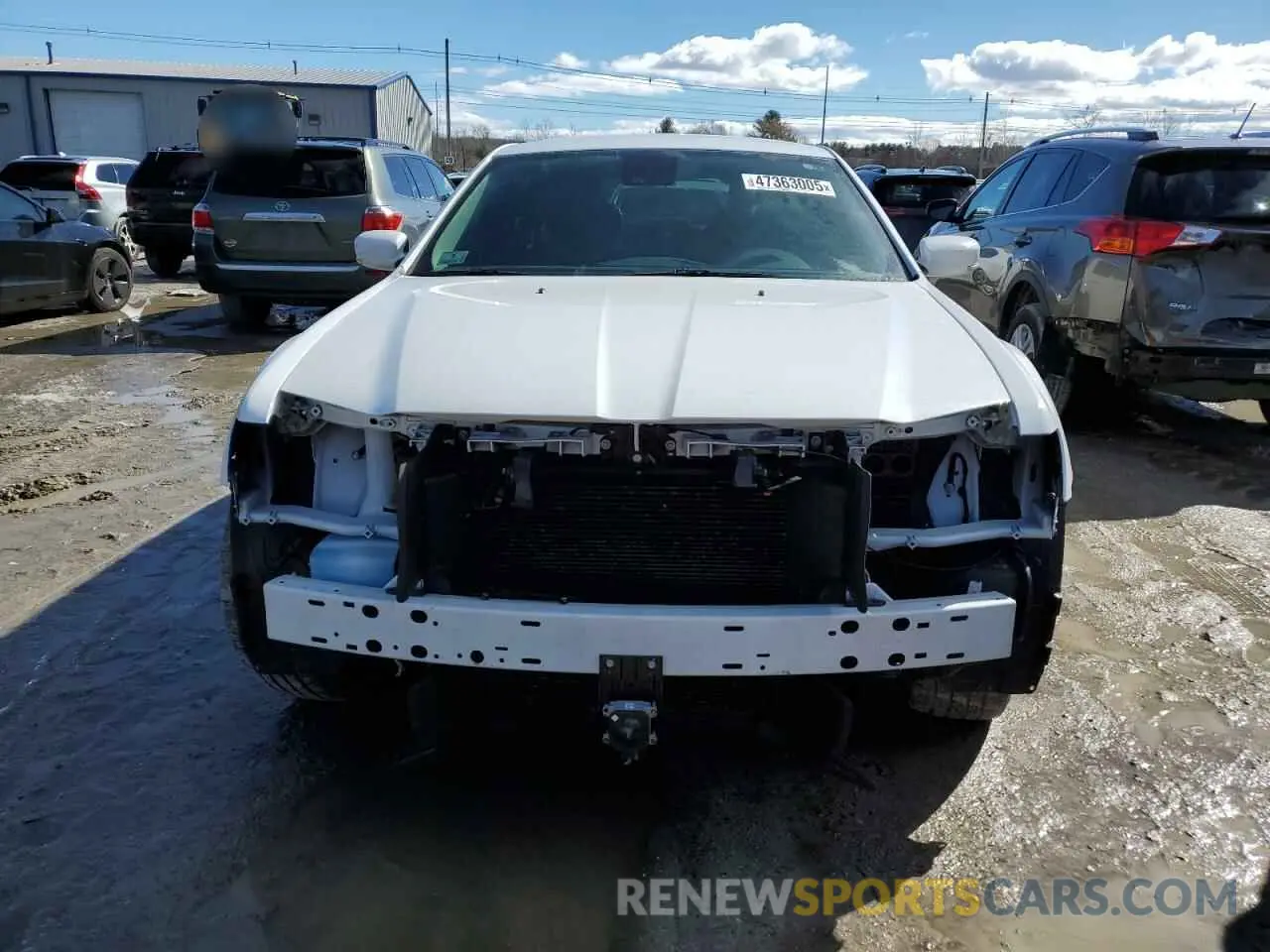 5 Photograph of a damaged car 2C3CCASG5NH210590 CHRYSLER 300 2022