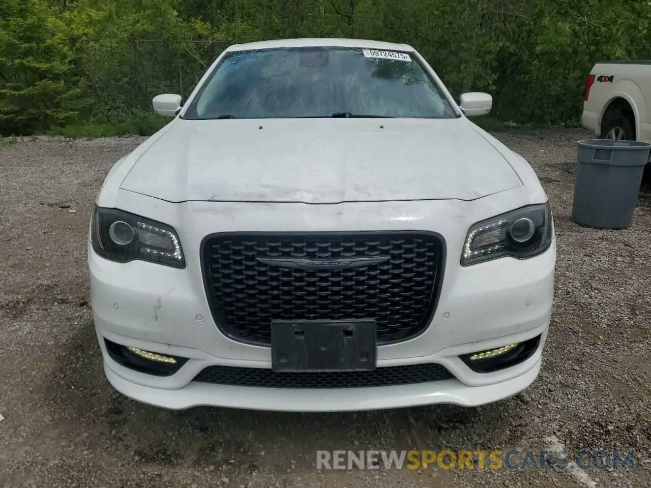 5 Photograph of a damaged car 2C3CCASG7NH193842 CHRYSLER 300 2022
