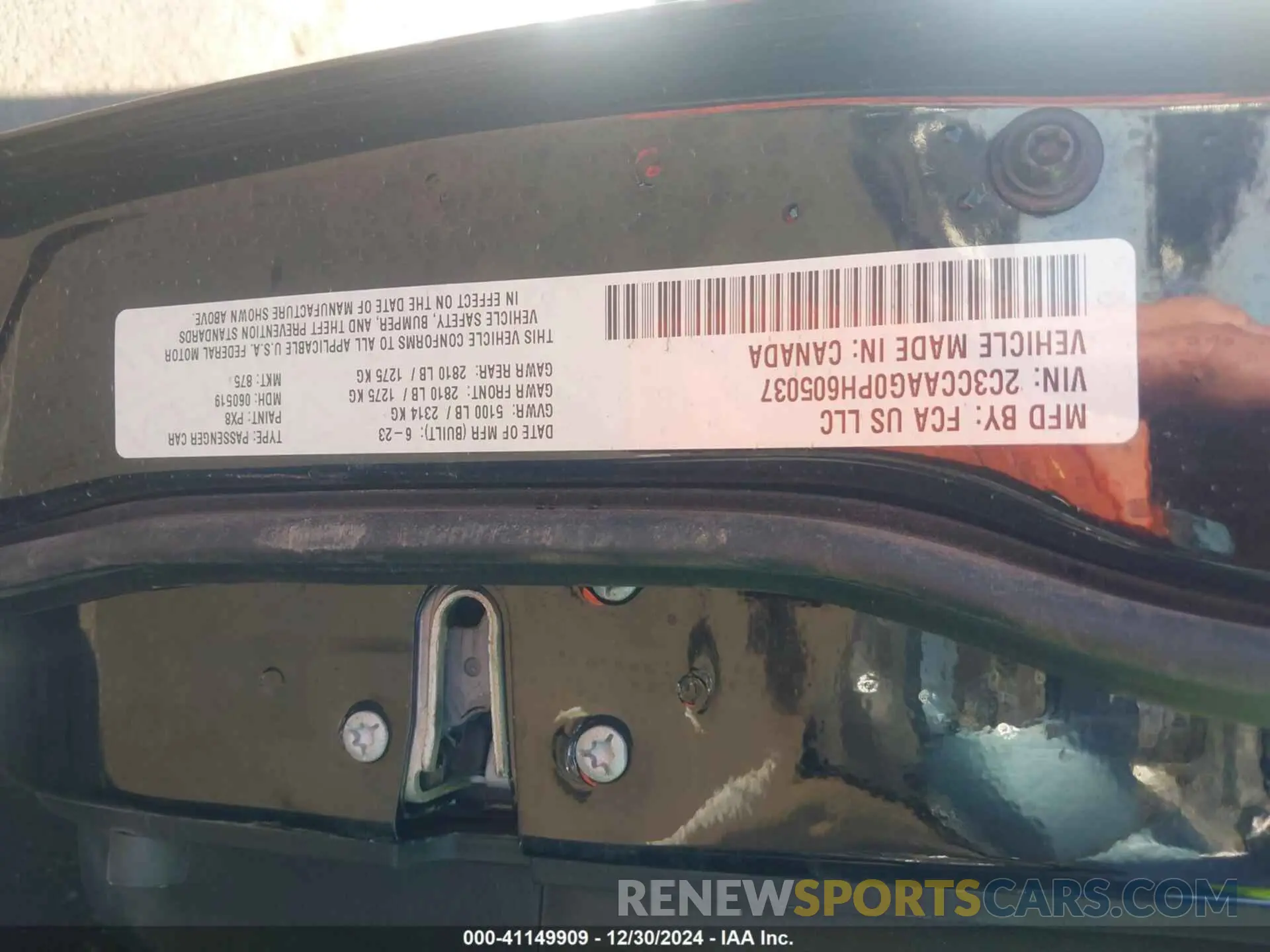9 Photograph of a damaged car 2C3CCAAG0PH605037 CHRYSLER 300 2023
