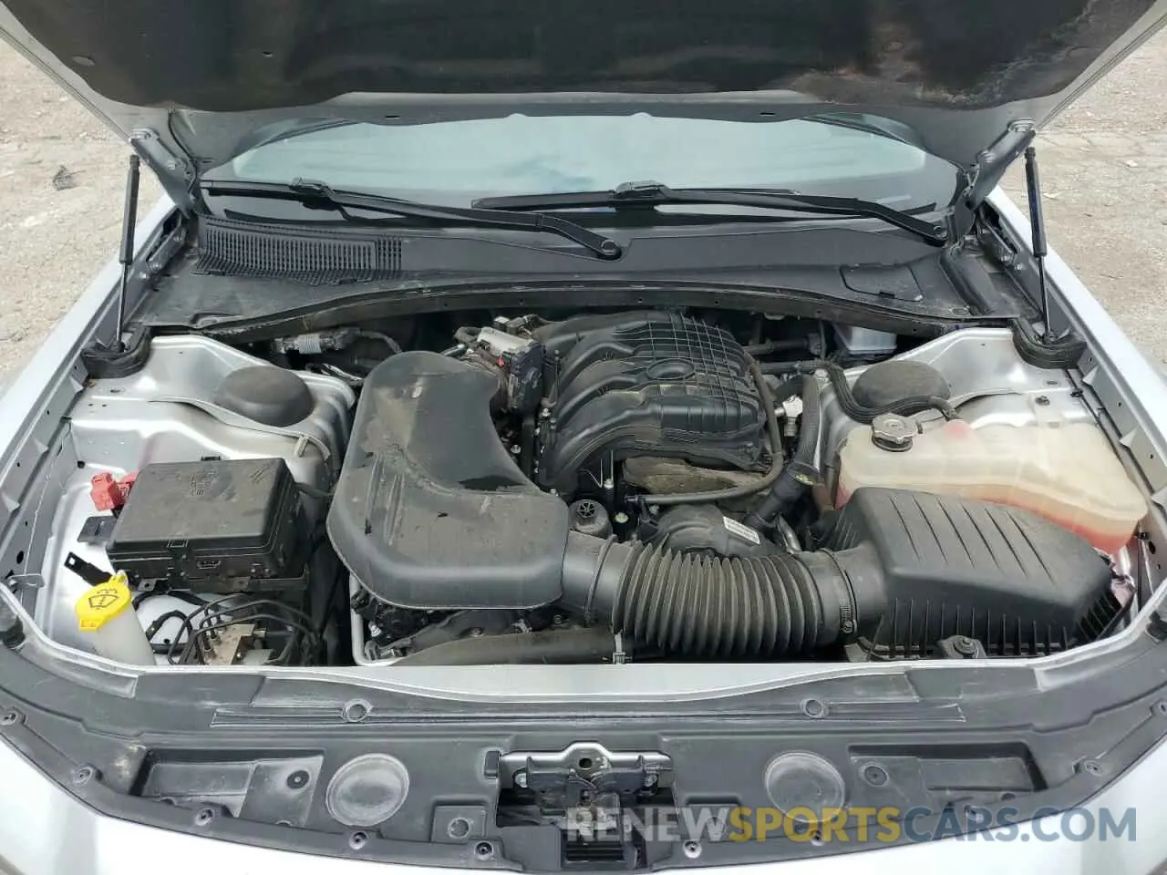 11 Photograph of a damaged car 2C3CCAAG1PH548914 CHRYSLER 300 2023