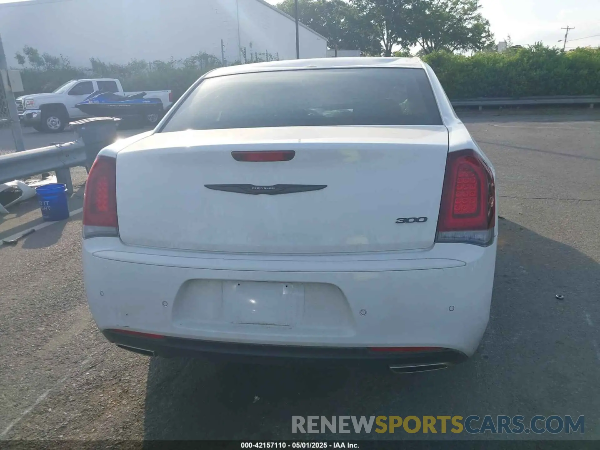 15 Photograph of a damaged car 2C3CCAAG1PH684170 CHRYSLER 300 2023