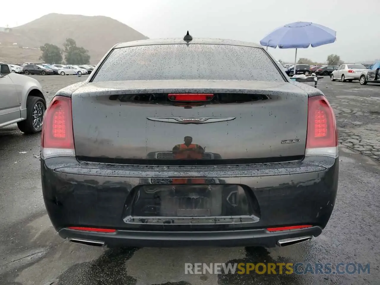 6 Photograph of a damaged car 2C3CCAAG5PH556241 CHRYSLER 300 2023