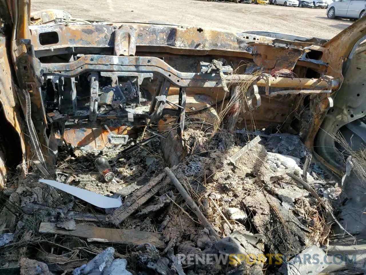 8 Photograph of a damaged car 2C3CCAAG5PH577557 CHRYSLER 300 2023