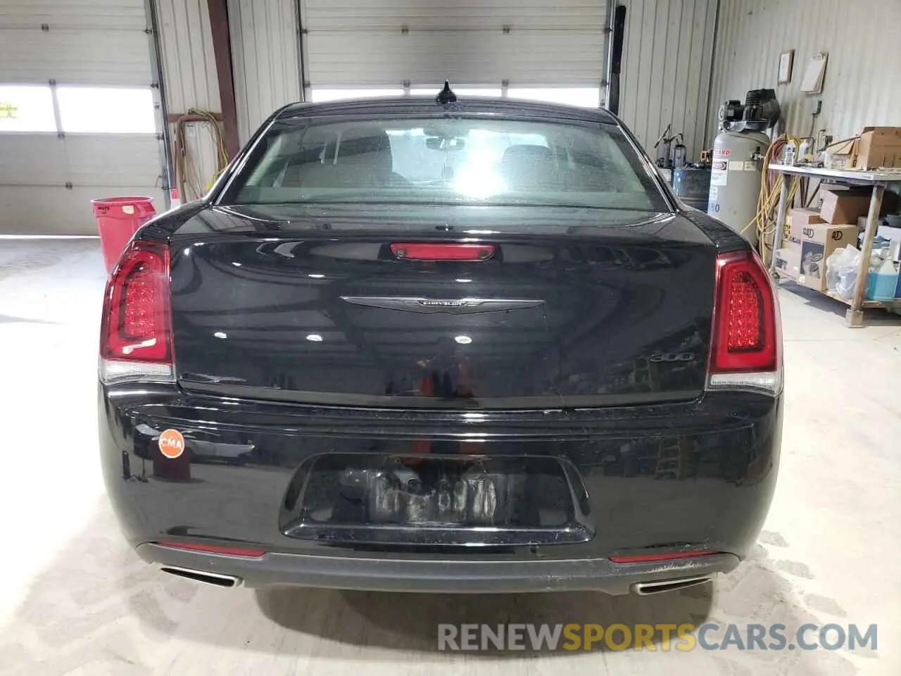 6 Photograph of a damaged car 2C3CCAAG5PH706316 CHRYSLER 300 2023