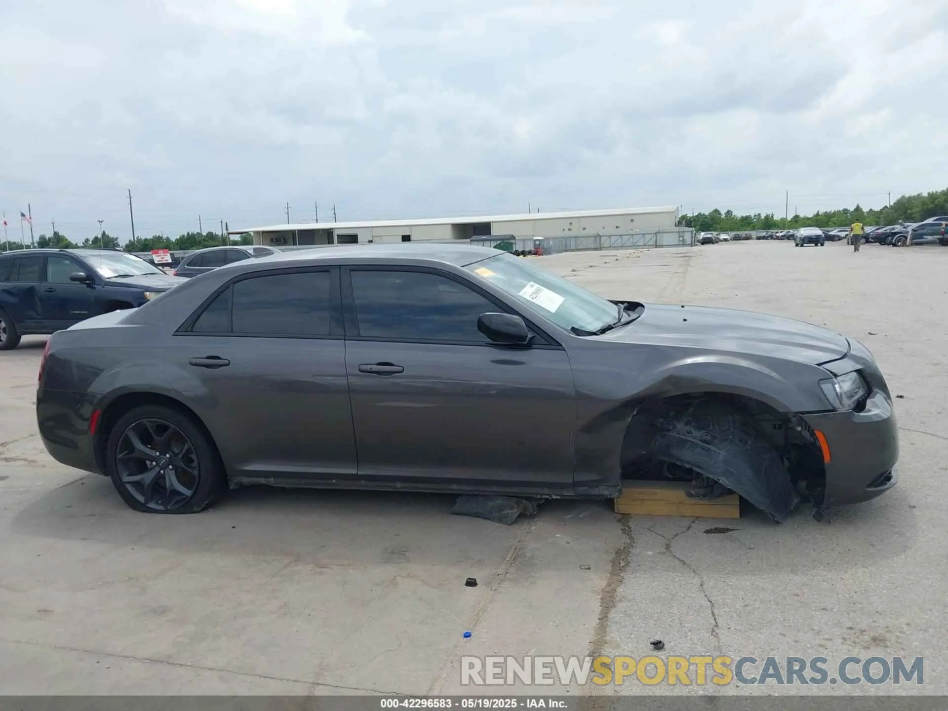 13 Photograph of a damaged car 2C3CCAAG6PH538167 CHRYSLER 300 2023