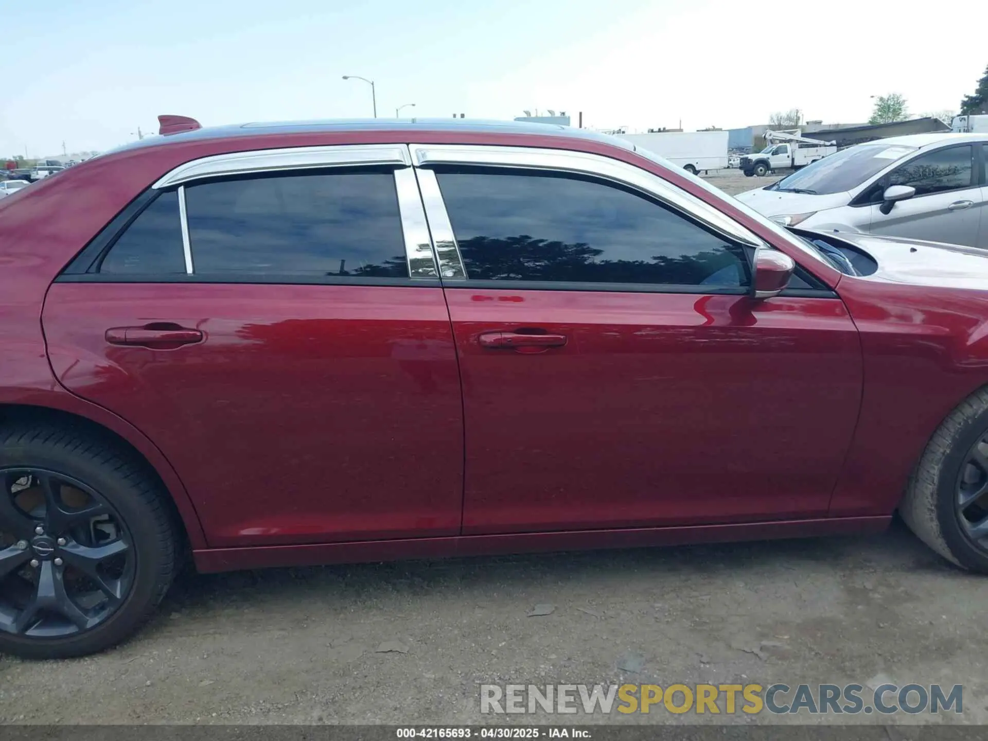 13 Photograph of a damaged car 2C3CCABG0PH538258 CHRYSLER 300 2023