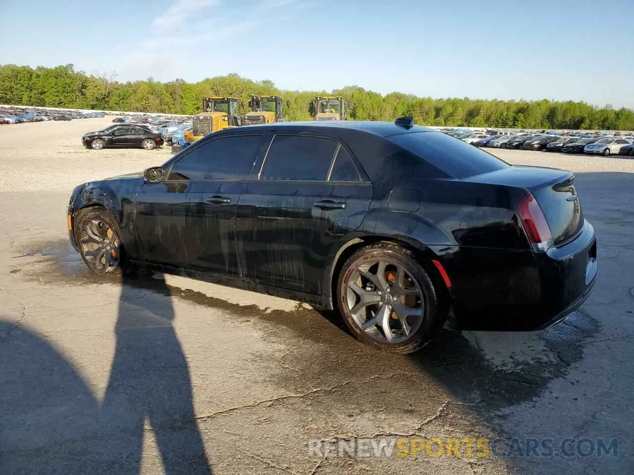2 Photograph of a damaged car 2C3CCABG1PH589915 CHRYSLER 300 2023
