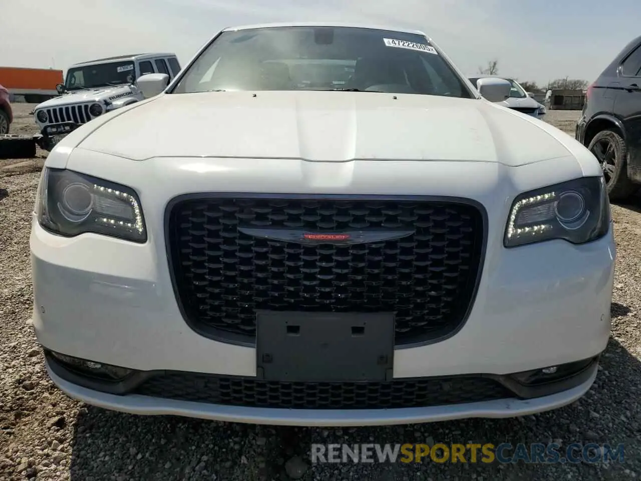 5 Photograph of a damaged car 2C3CCABG1PH605062 CHRYSLER 300 2023