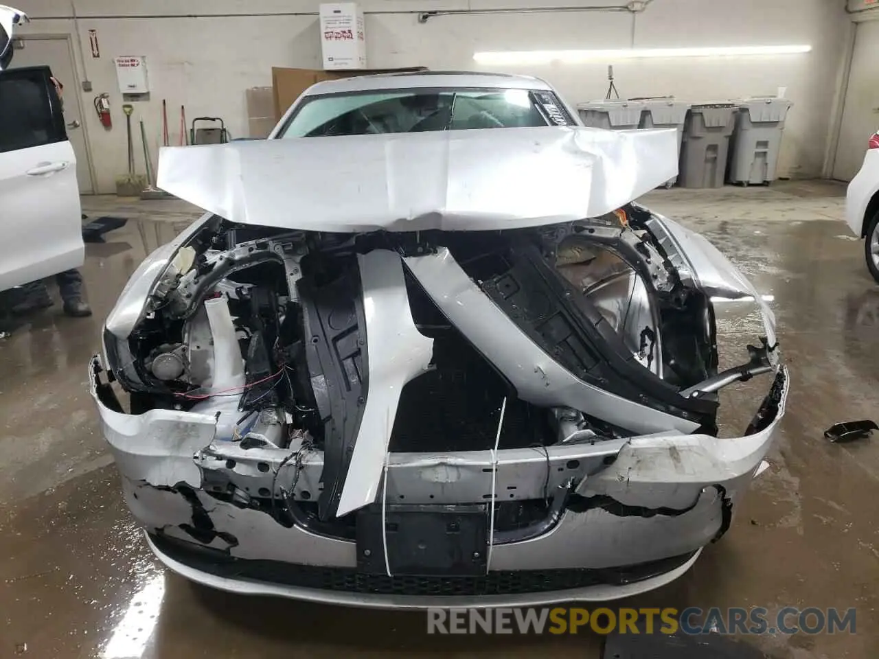 5 Photograph of a damaged car 2C3CCABG7PH565442 CHRYSLER 300 2023