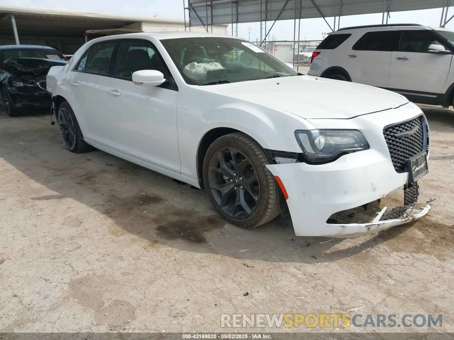 1 Photograph of a damaged car 2C3CCABG7PH637028 CHRYSLER 300 2023