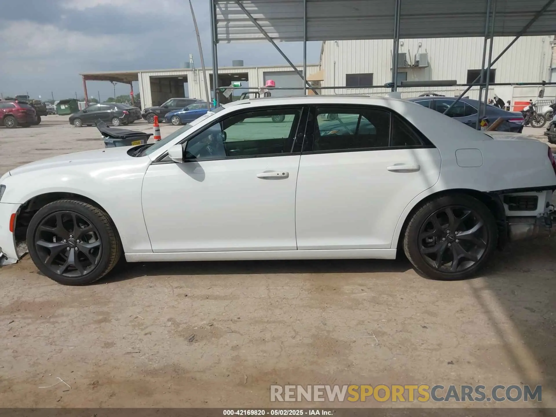 15 Photograph of a damaged car 2C3CCABG7PH637028 CHRYSLER 300 2023