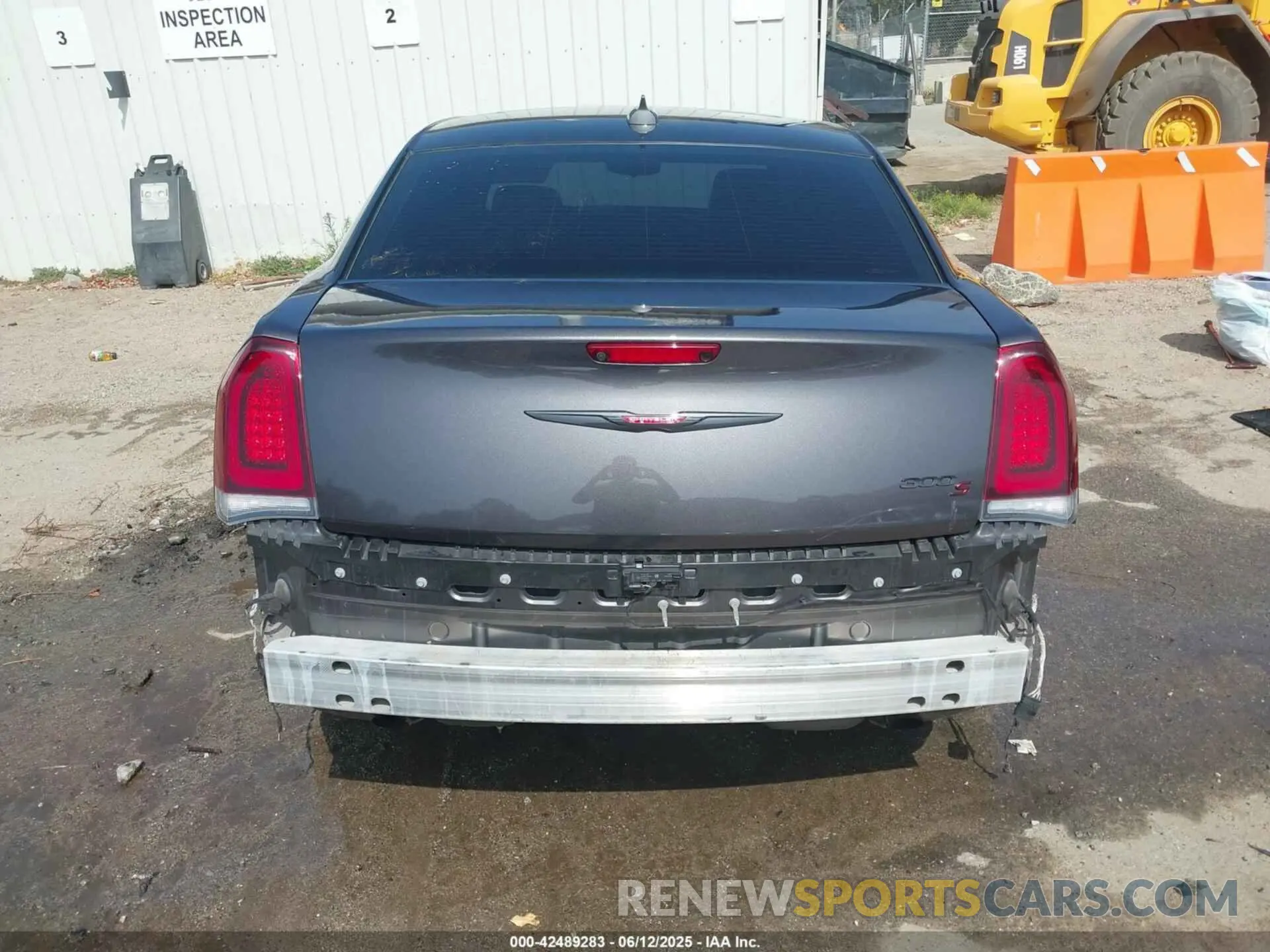 16 Photograph of a damaged car 2C3CCABG8PH573128 CHRYSLER 300 2023