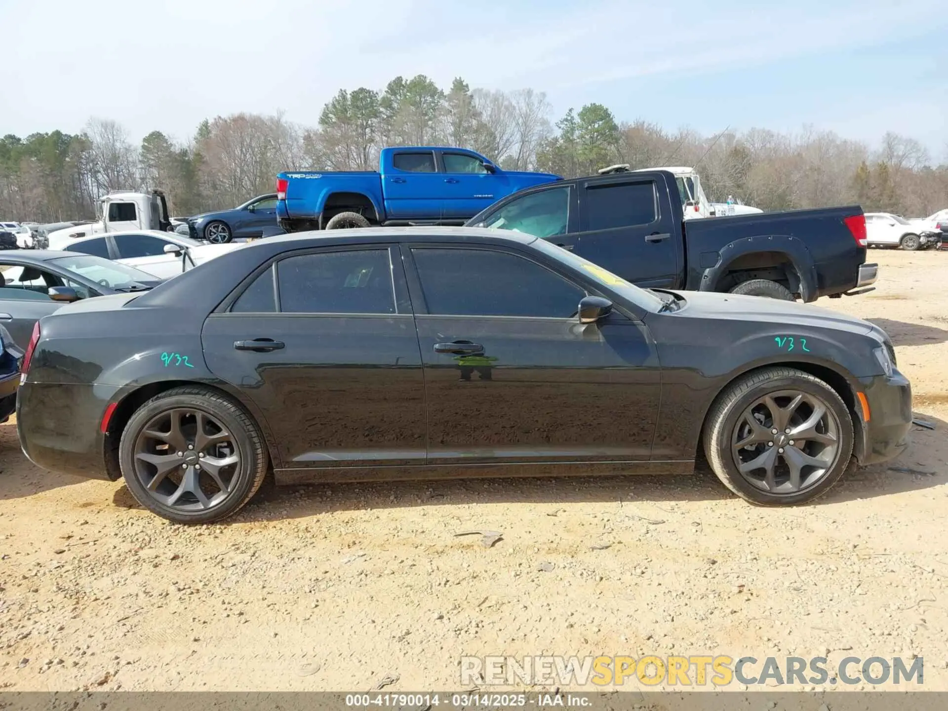 13 Photograph of a damaged car 2C3CCABGXPH676695 CHRYSLER 300 2023