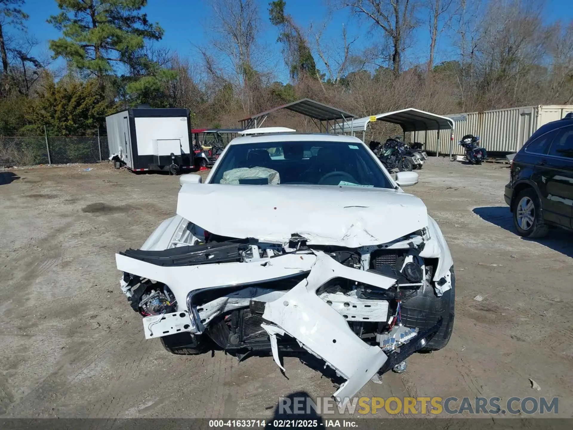 13 Photograph of a damaged car 2C3CCABTXPH636940 CHRYSLER 300 2023