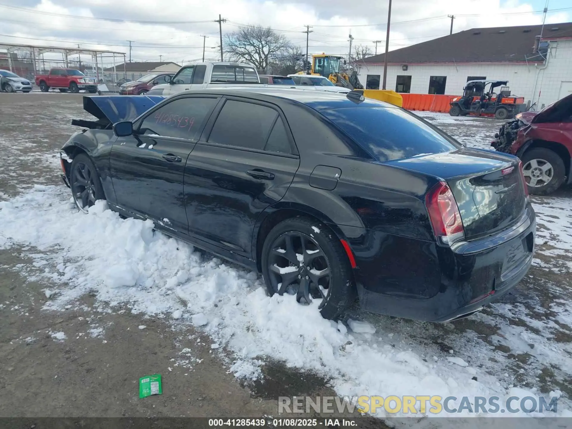 3 Photograph of a damaged car 2C3CCADG6PH613901 CHRYSLER 300 2023