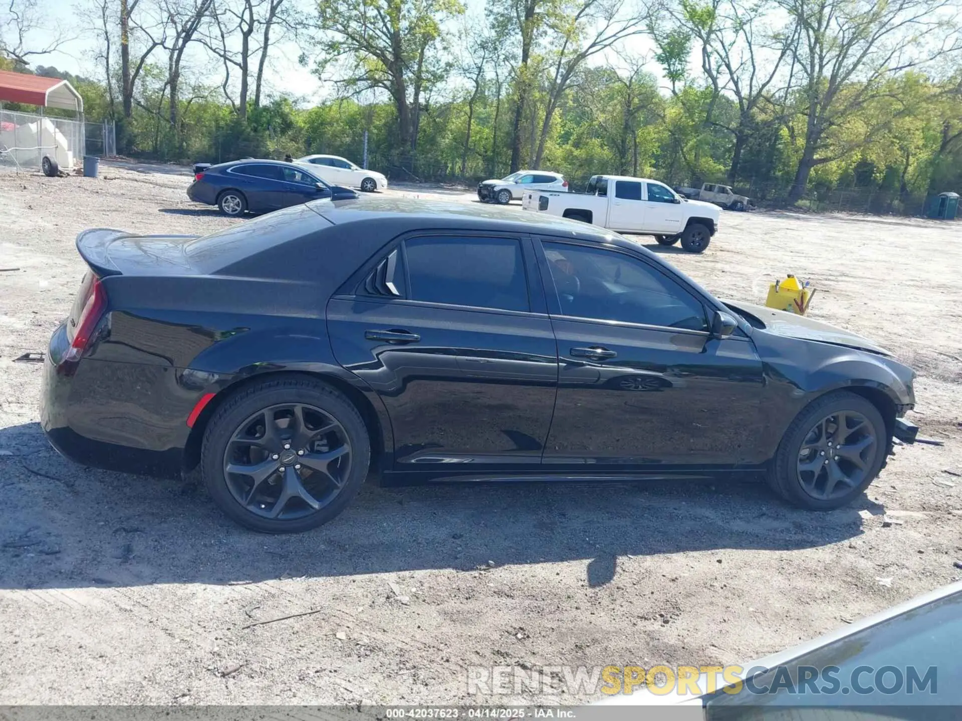 13 Photograph of a damaged car 2C3CCADG7PH514231 CHRYSLER 300 2023