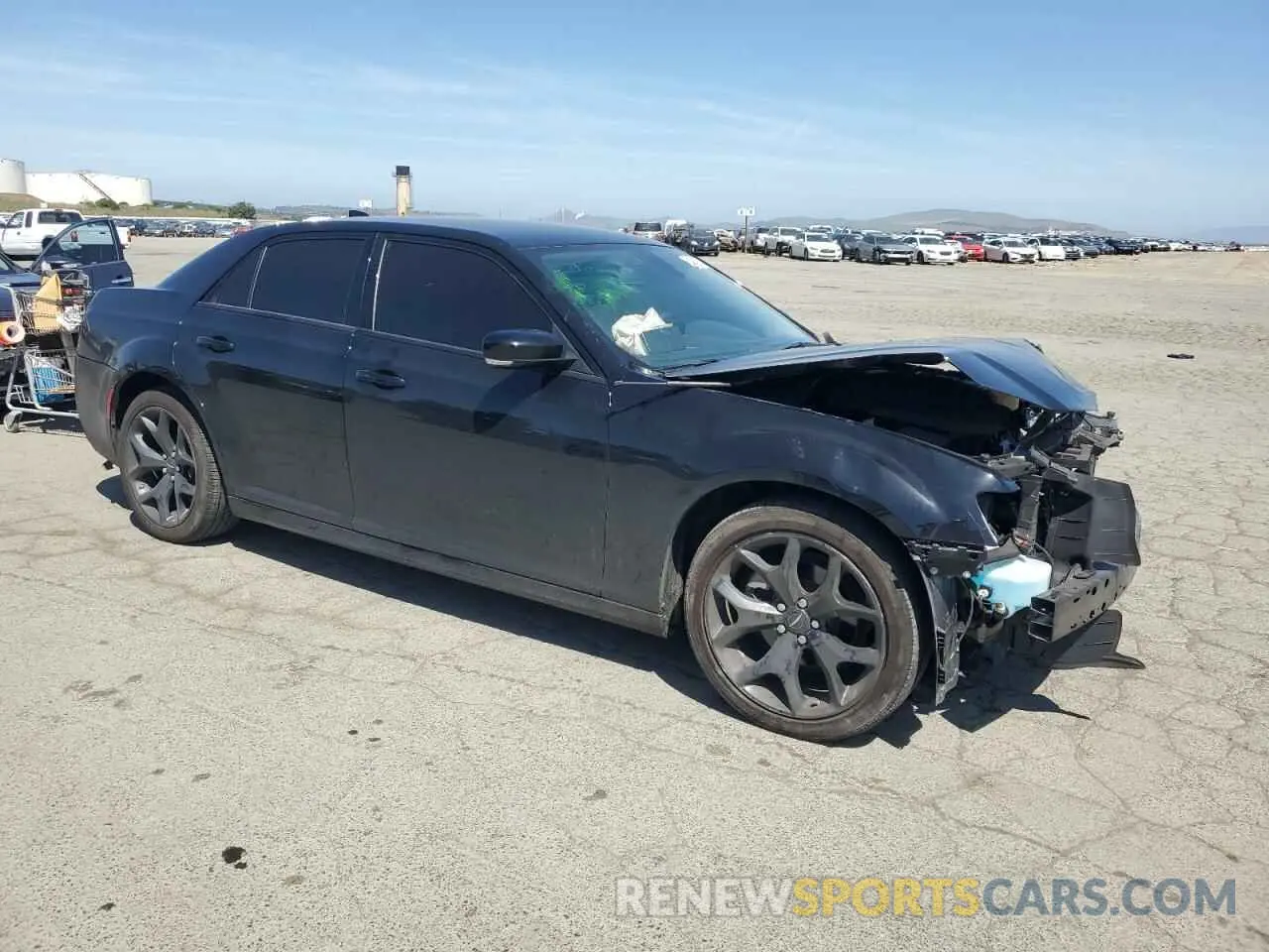4 Photograph of a damaged car 2C3CCADG9PH565598 CHRYSLER 300 2023