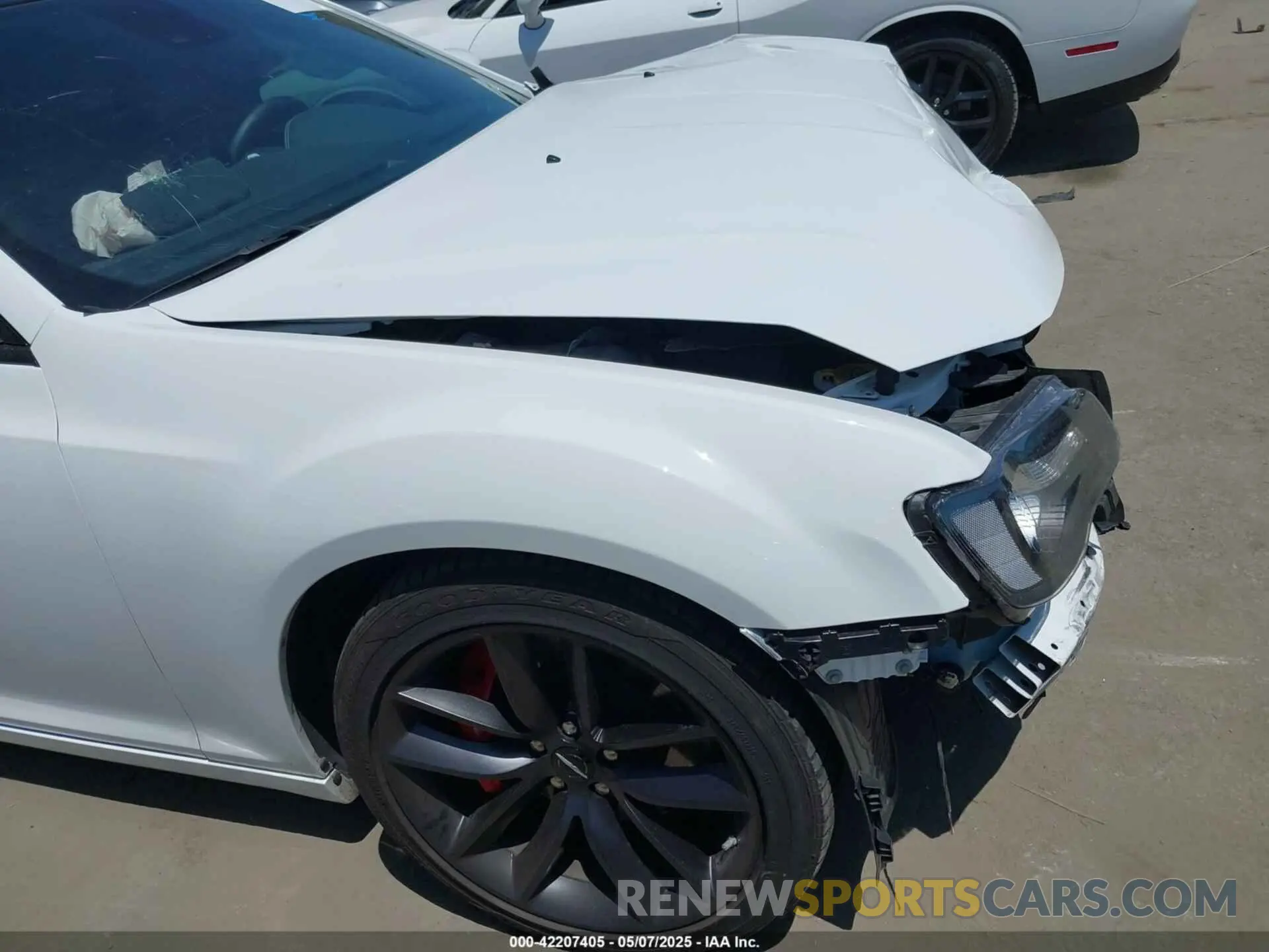 6 Photograph of a damaged car 2C3CCAPJ0PH501084 CHRYSLER 300 2023