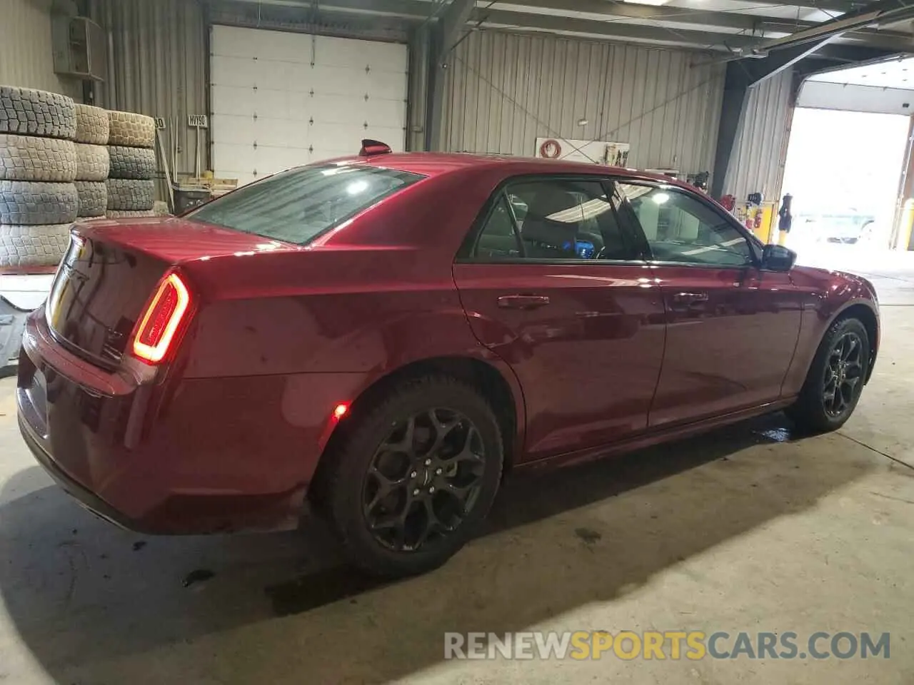 3 Photograph of a damaged car 2C3CCASG4PH581050 CHRYSLER 300 2023