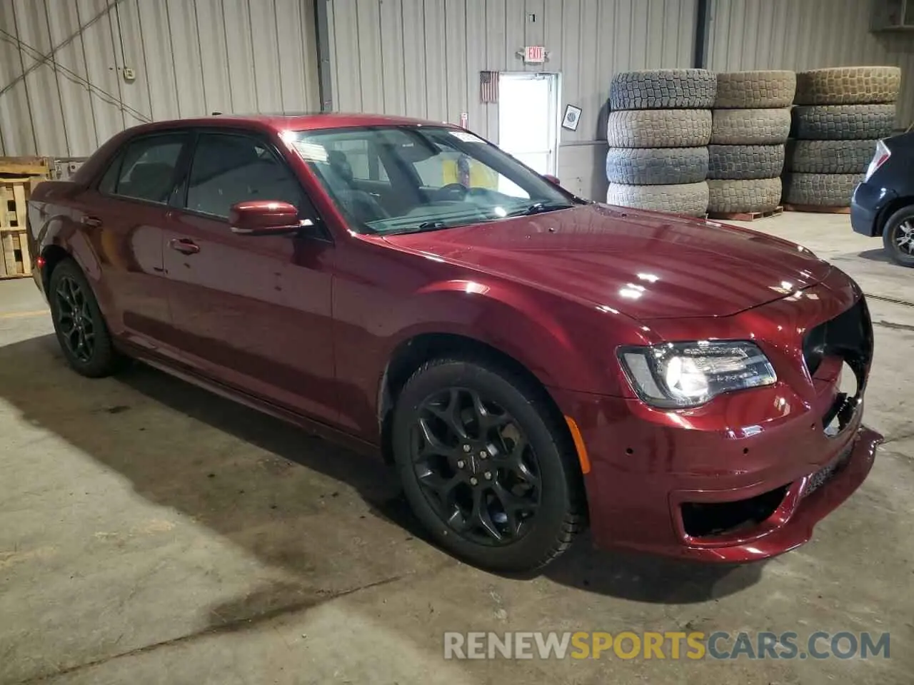 4 Photograph of a damaged car 2C3CCASG4PH581050 CHRYSLER 300 2023