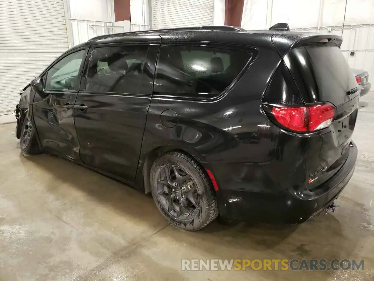 2 Photograph of a damaged car 2C4RC1BG5KR609236 CHRYSLER All Models 2019