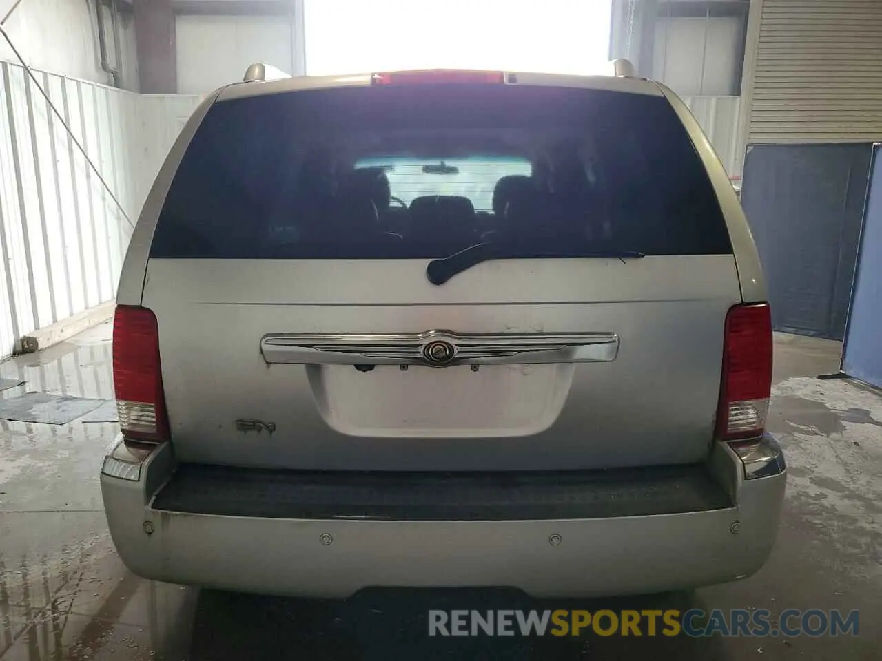 6 Photograph of a damaged car 1A8HW58N78F120653 CHRYSLER ASPEN 2021