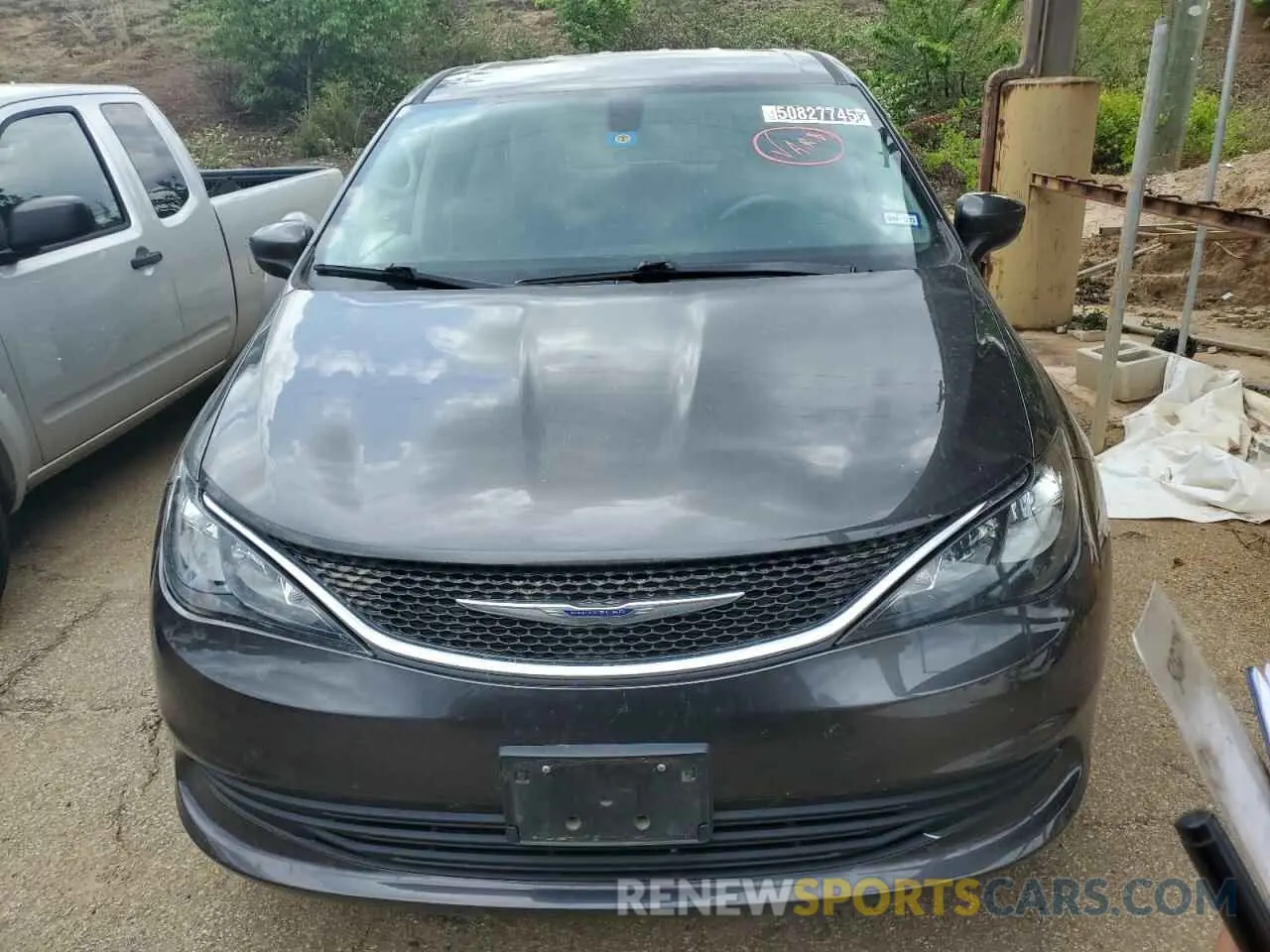5 Photograph of a damaged car 2C4RC1CG5LR223934 CHRYSLER MINIVAN 2020