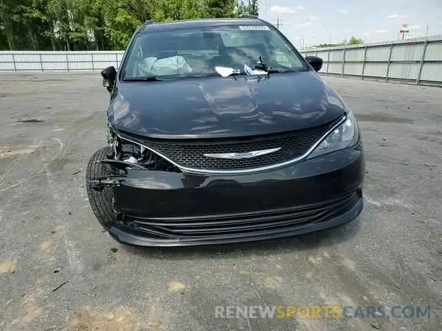 14 Photograph of a damaged car 2C4RC1DG0LR264549 CHRYSLER MINIVAN 2020