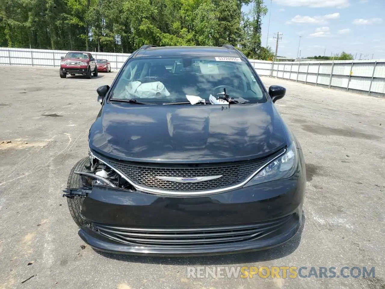 5 Photograph of a damaged car 2C4RC1DG0LR264549 CHRYSLER MINIVAN 2020