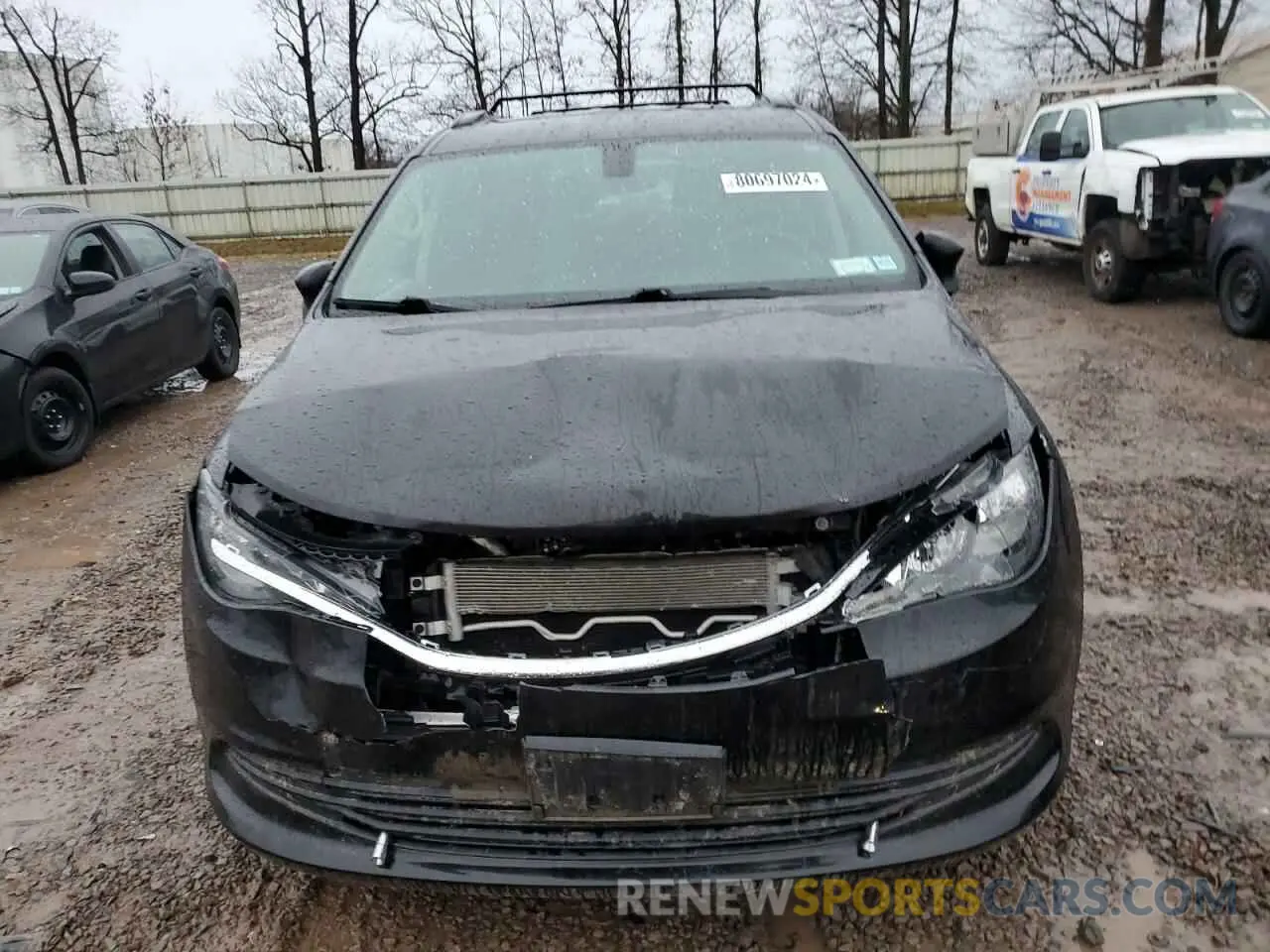 5 Photograph of a damaged car 2C4RC1DG1LR156747 CHRYSLER MINIVAN 2020