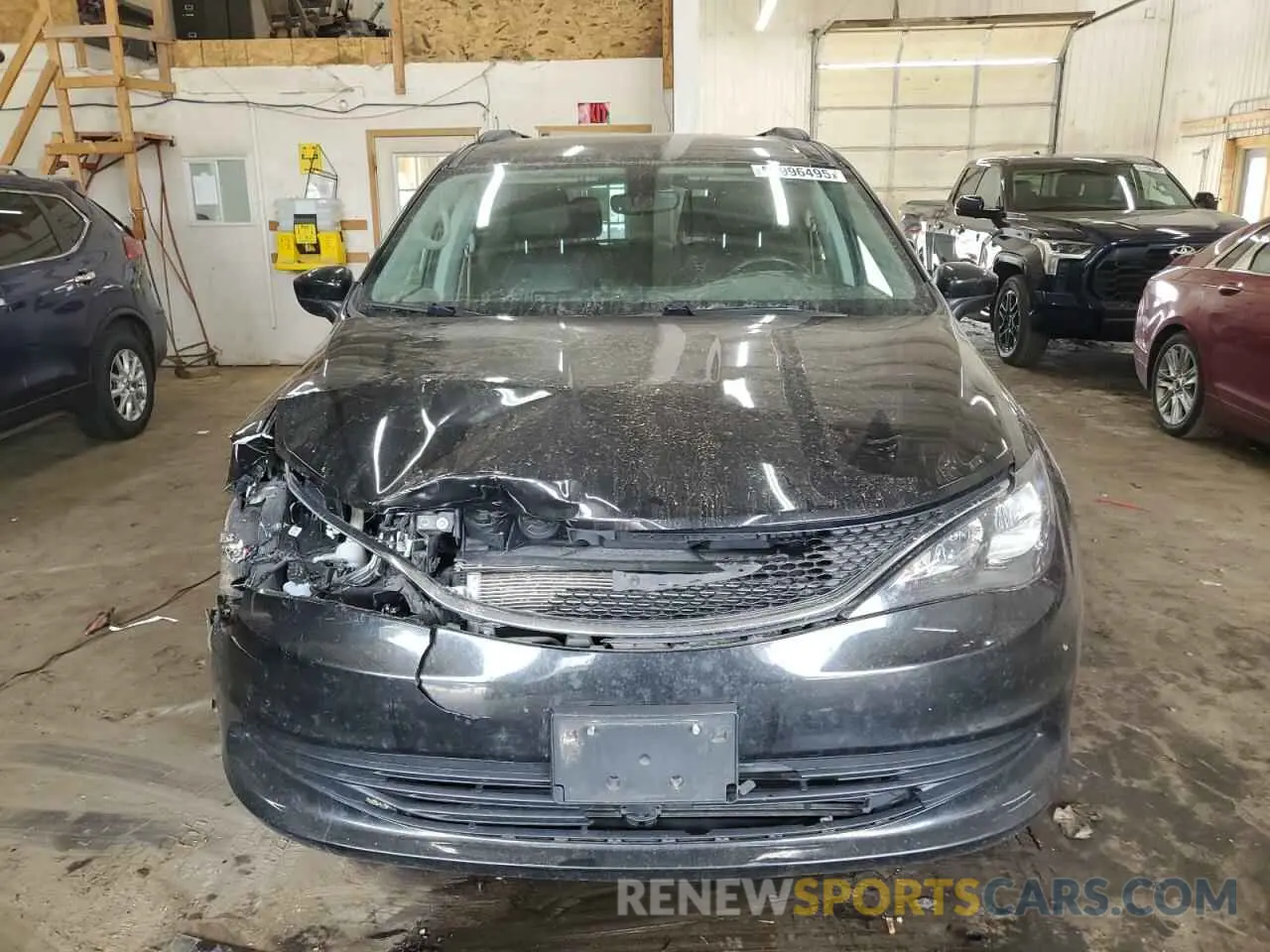 5 Photograph of a damaged car 2C4RC1DG1LR262227 CHRYSLER MINIVAN 2020