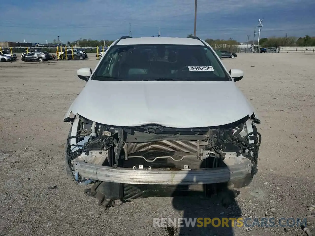 5 Photograph of a damaged car 2C4RC1DG1LR268285 CHRYSLER MINIVAN 2020