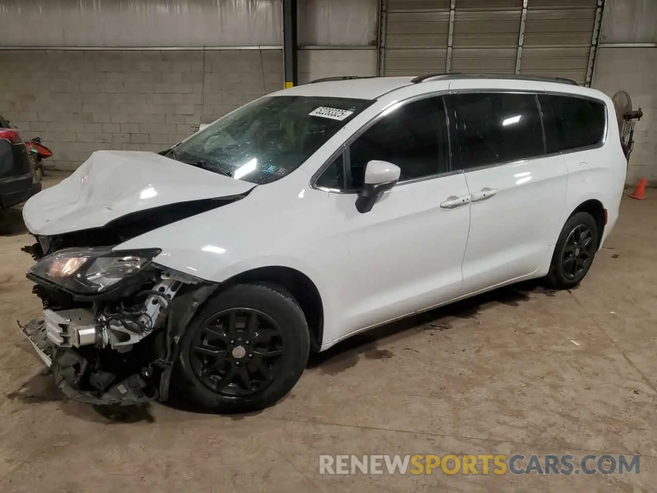 1 Photograph of a damaged car 2C4RC1DG2LR172519 CHRYSLER MINIVAN 2020