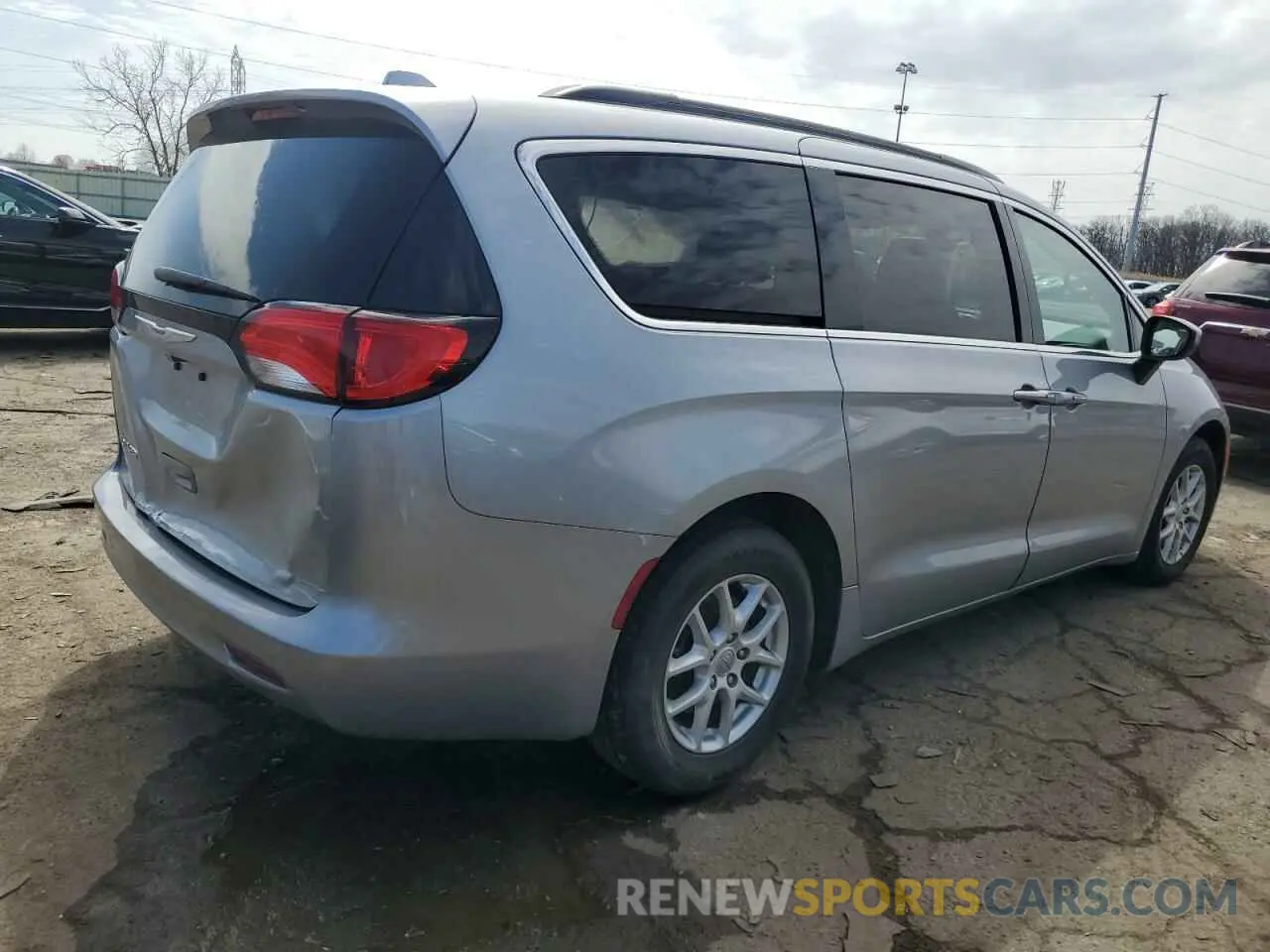 3 Photograph of a damaged car 2C4RC1DG2LR260583 CHRYSLER MINIVAN 2020
