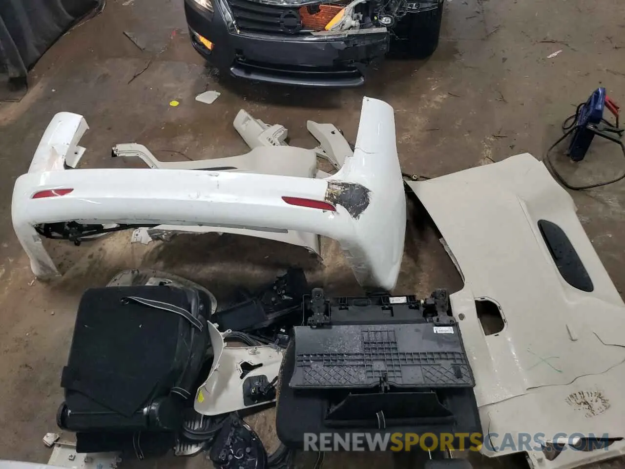12 Photograph of a damaged car 2C4RC1DG3LR164087 CHRYSLER MINIVAN 2020