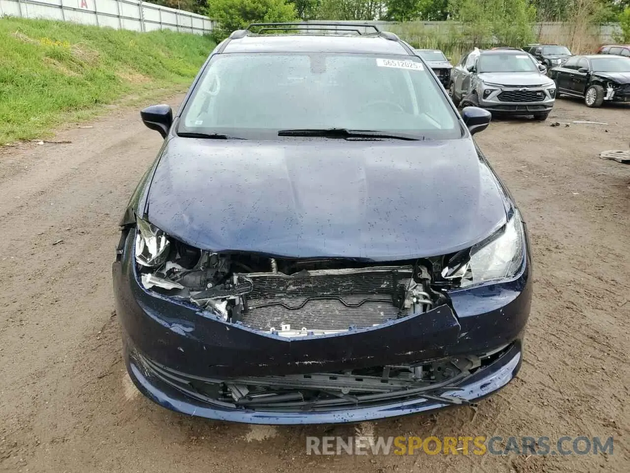 5 Photograph of a damaged car 2C4RC1DG4LR163255 CHRYSLER MINIVAN 2020
