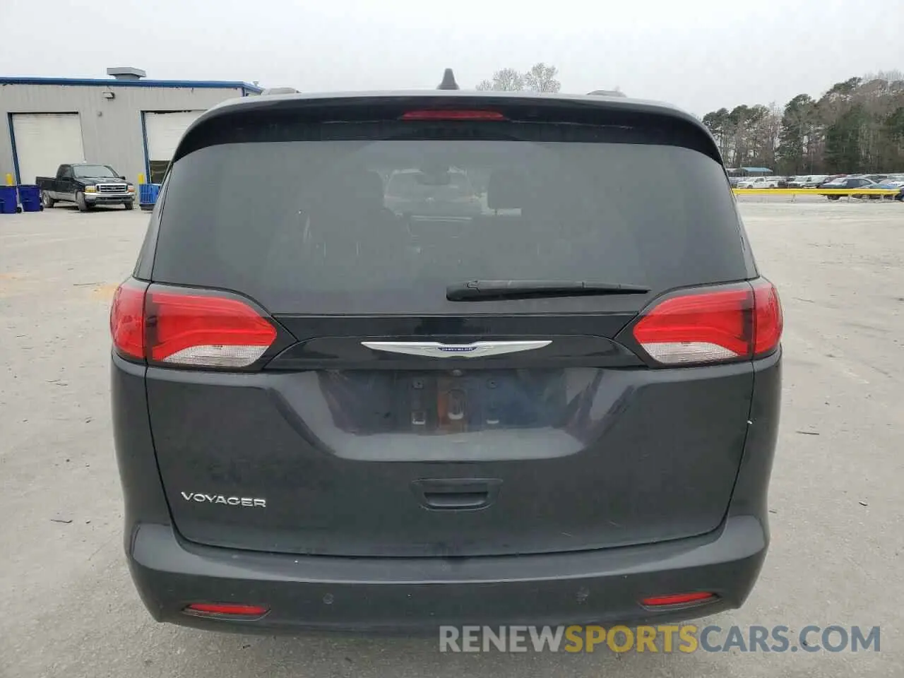6 Photograph of a damaged car 2C4RC1DG6LR283297 CHRYSLER MINIVAN 2020