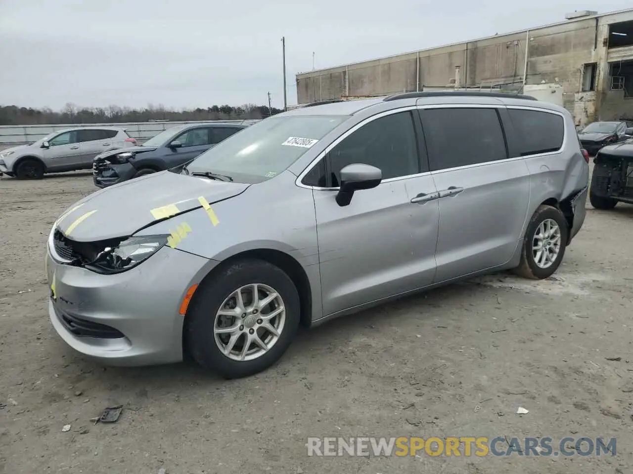 1 Photograph of a damaged car 2C4RC1DG8LR262662 CHRYSLER MINIVAN 2020