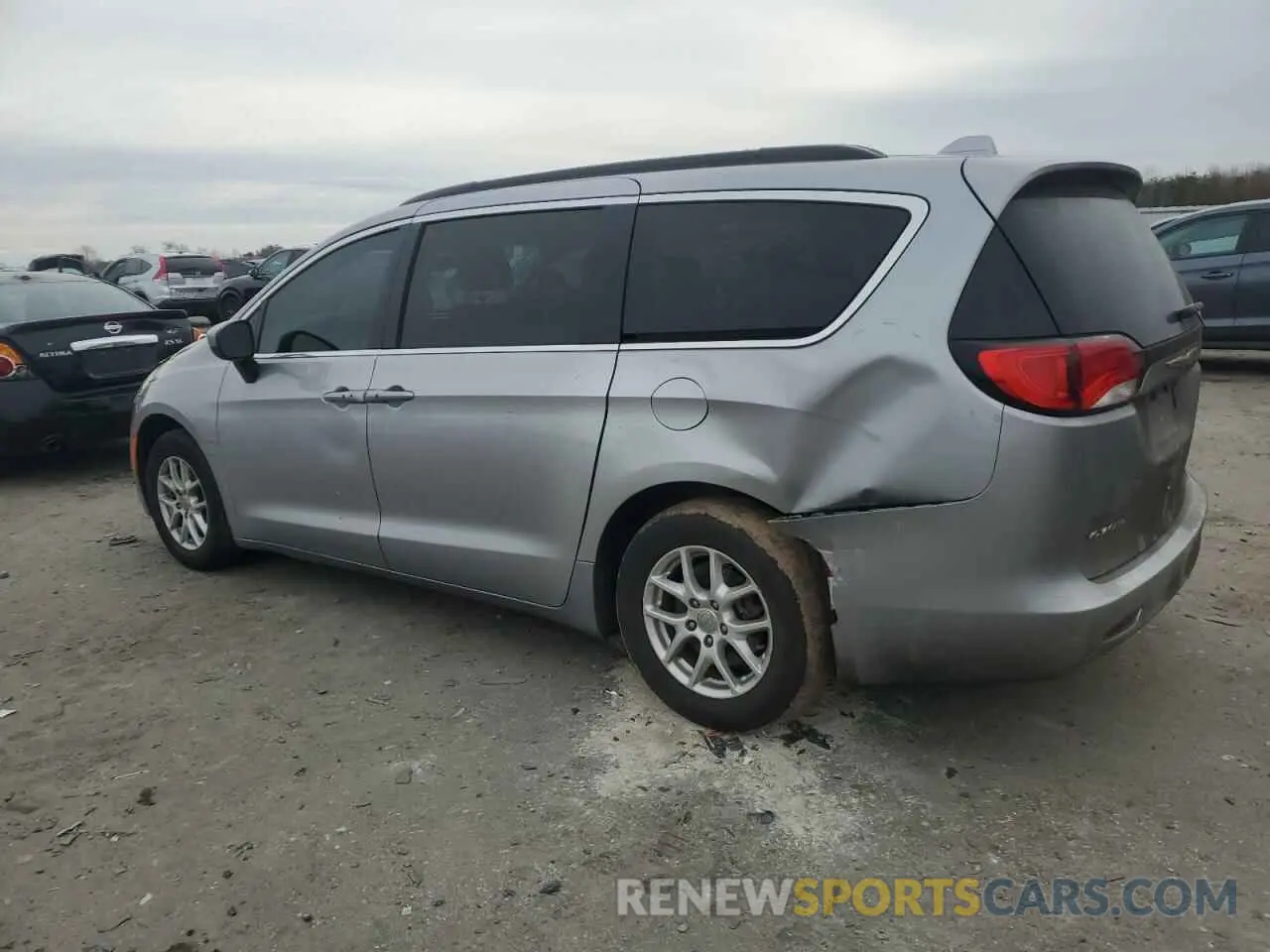 2 Photograph of a damaged car 2C4RC1DG8LR262662 CHRYSLER MINIVAN 2020