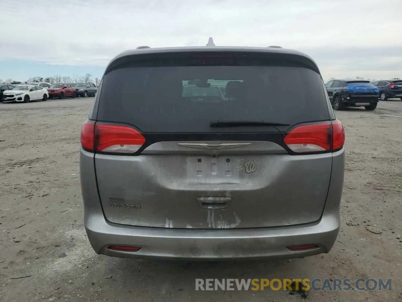 6 Photograph of a damaged car 2C4RC1DG8LR262662 CHRYSLER MINIVAN 2020