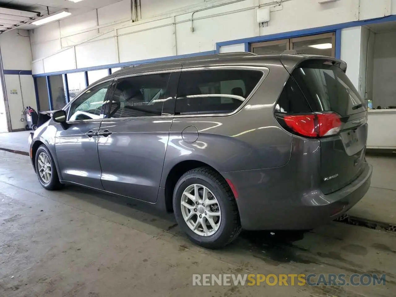 2 Photograph of a damaged car 2C4RC1DG9LR157063 CHRYSLER MINIVAN 2020