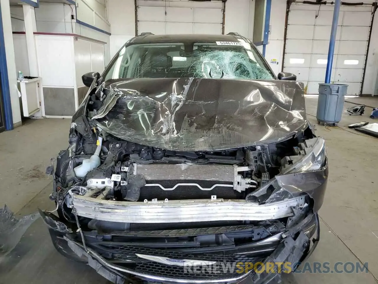 5 Photograph of a damaged car 2C4RC1DG9LR157063 CHRYSLER MINIVAN 2020