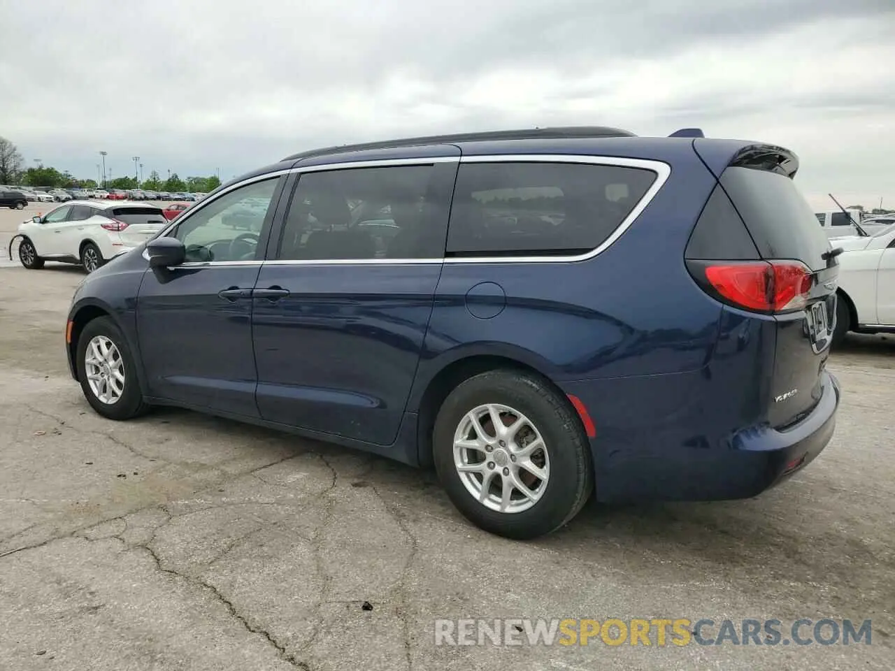2 Photograph of a damaged car 2C4RC1DG9LR172114 CHRYSLER MINIVAN 2020