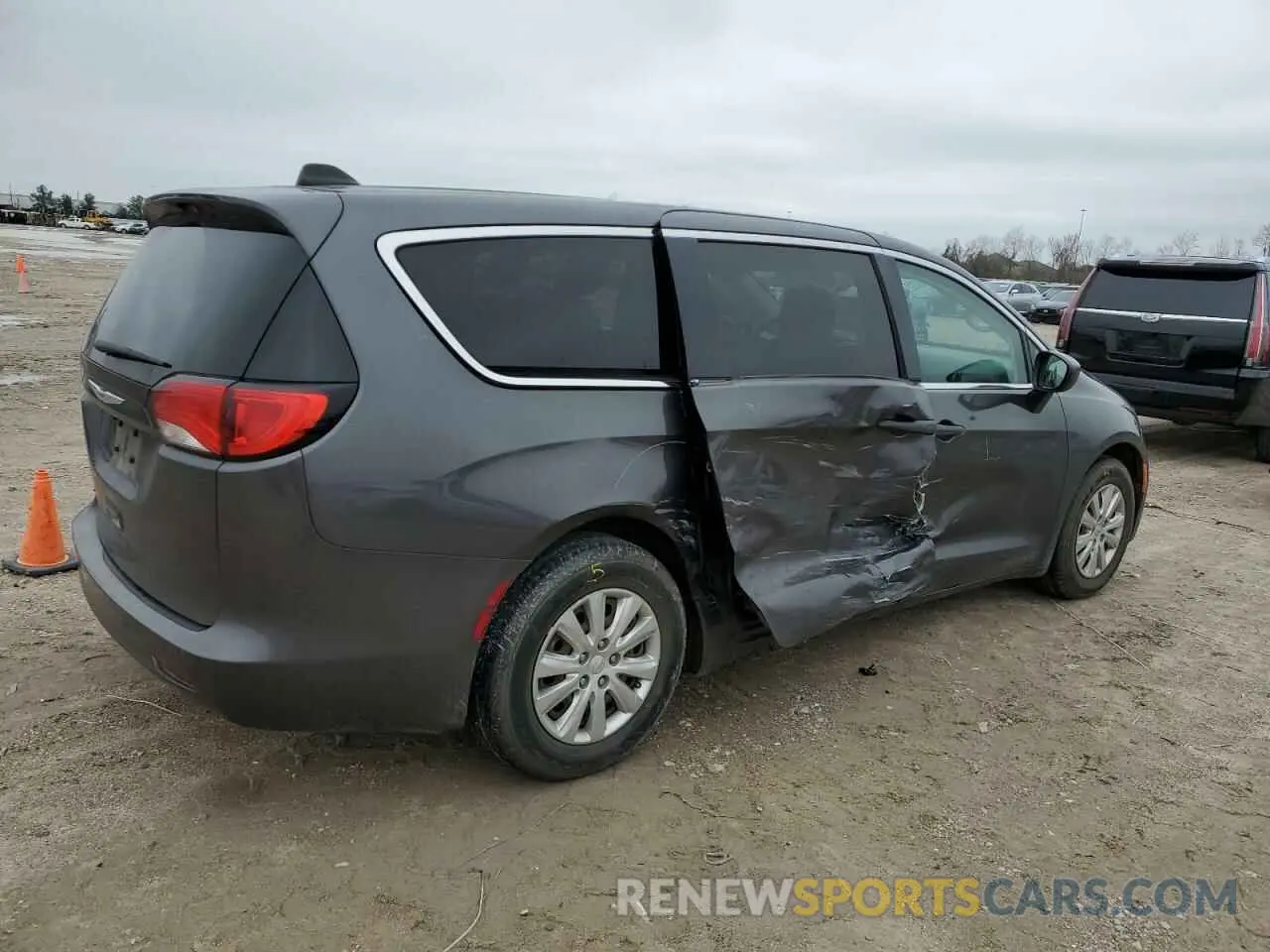 3 Photograph of a damaged car 2C4RC1AG4MR503526 CHRYSLER MINIVAN 2021