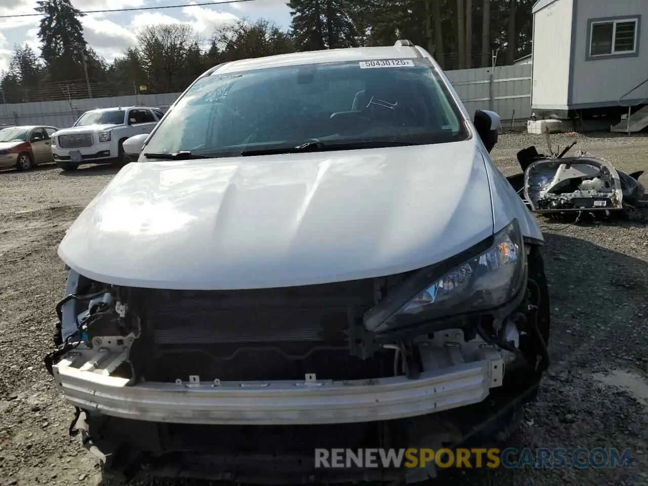 5 Photograph of a damaged car 2C4RC1DG0MR506578 CHRYSLER MINIVAN 2021