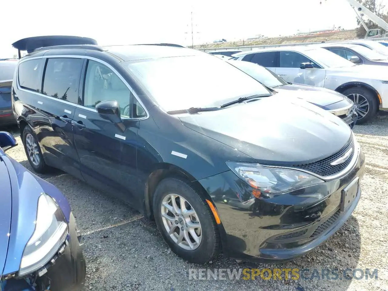 4 Photograph of a damaged car 2C4RC1DG0MR551892 CHRYSLER MINIVAN 2021